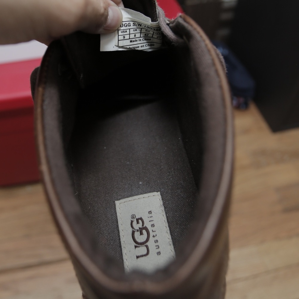 UGG Boots - Picture 6 of 6